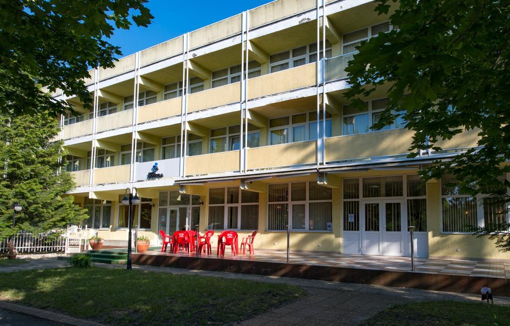 Hotel Nostra Шіофок Екстер'єр фото